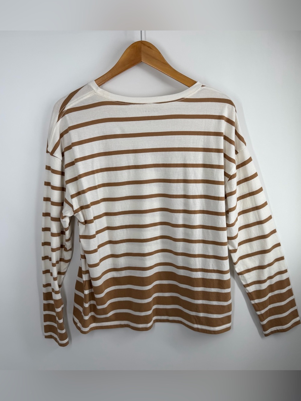 Banana Republic Classy Striped Long-Sleeve Crewneck Top - Picture 6 of 9